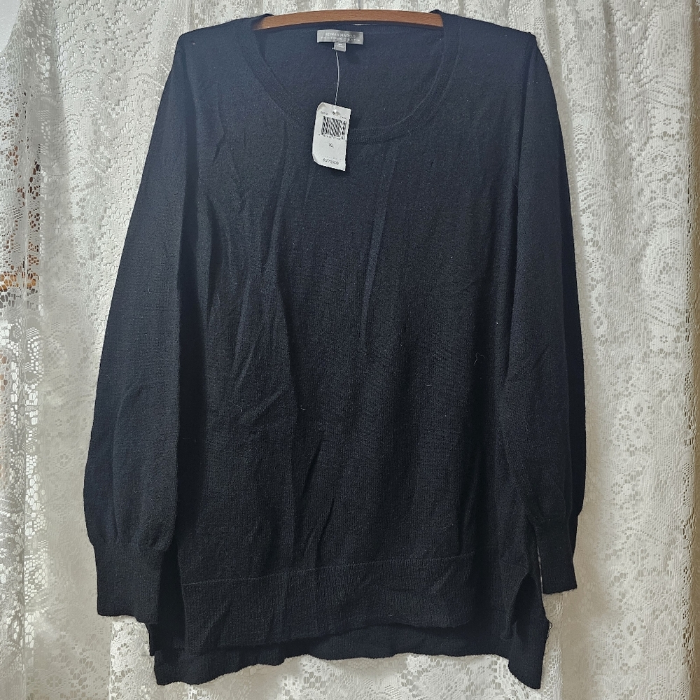 Neimen Marcus Cashmere Sweater